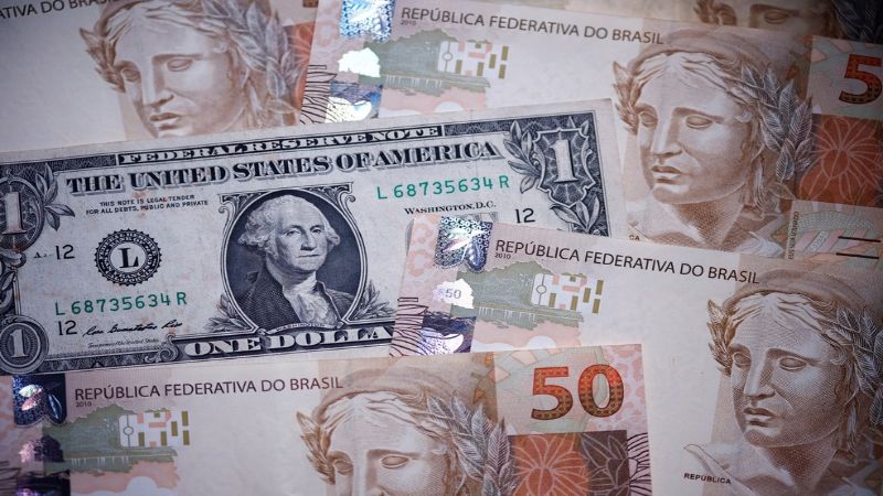 Dos R$ 6,15 aos R$ 5,75: como o dólar enfileirou quedas